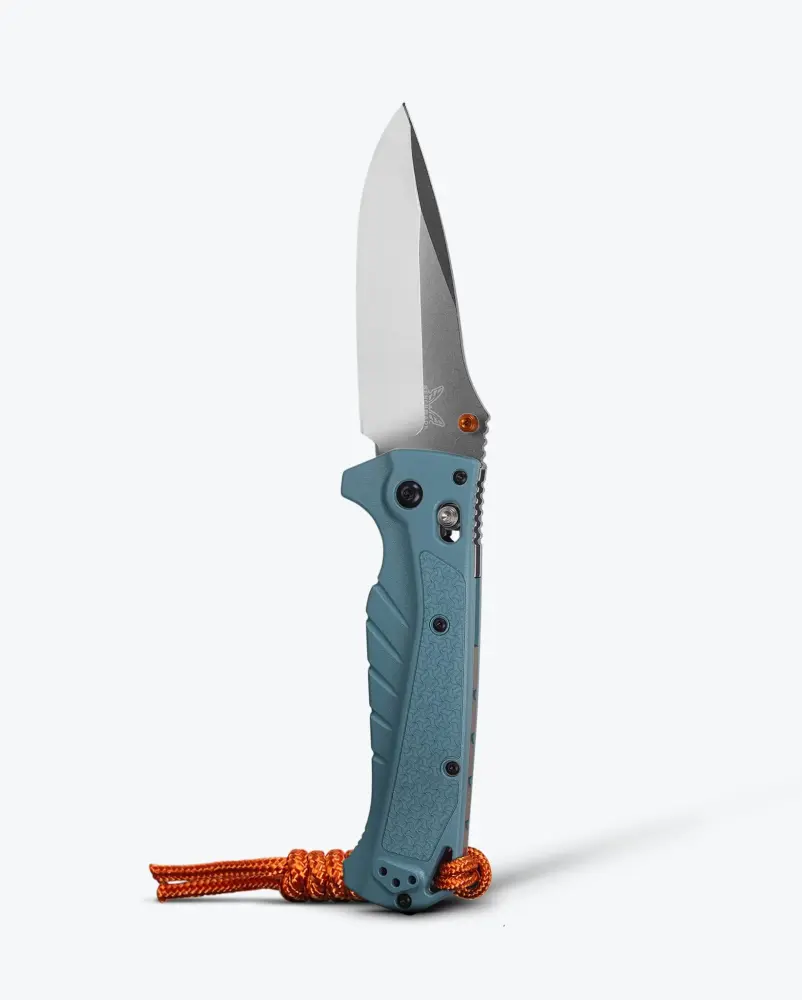 Adira™ | Depth Navy Grivory® | Drop-point