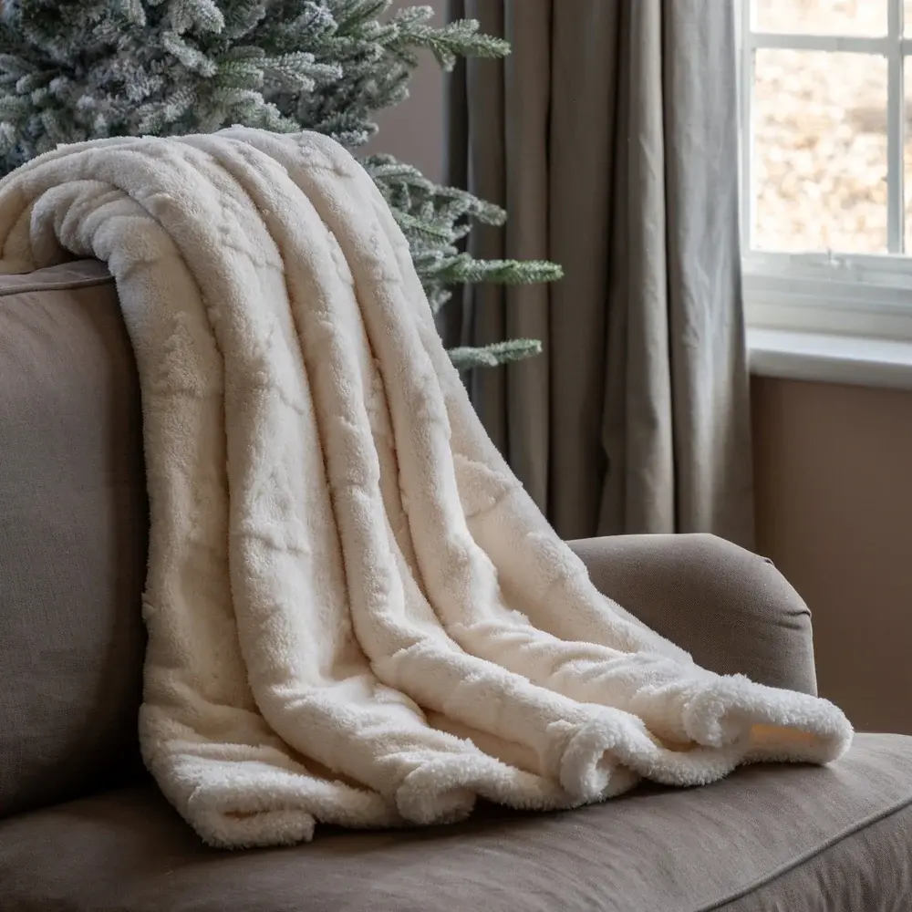 Moravian Star Deco Luxe Christmas Tree Sherpa Throw