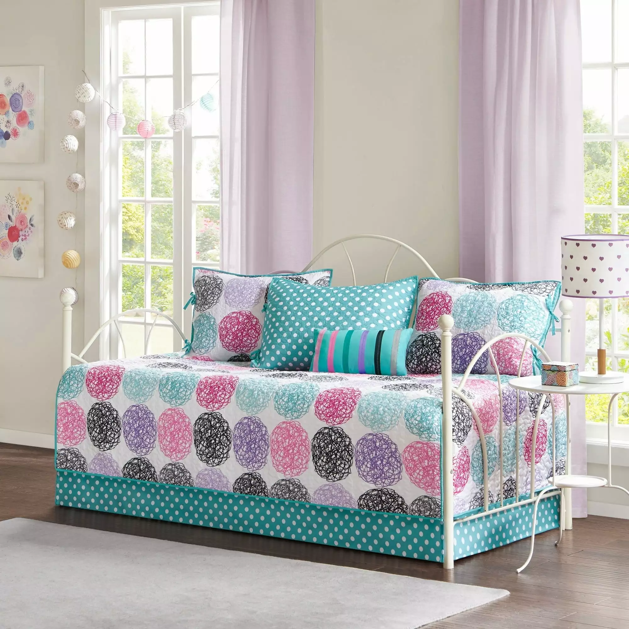 Home Essence Teen Brittany Reversible 6-Piece Daybed Set Teens