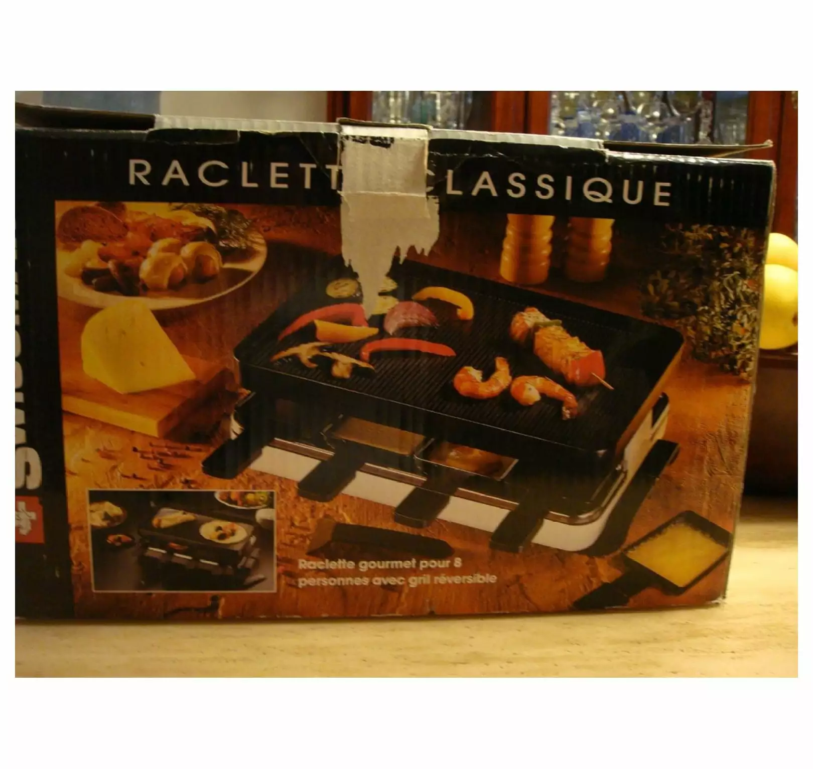 Lwory KF-77041 Gourmet 8-Person Raclette Grill Black Mini Tool Box