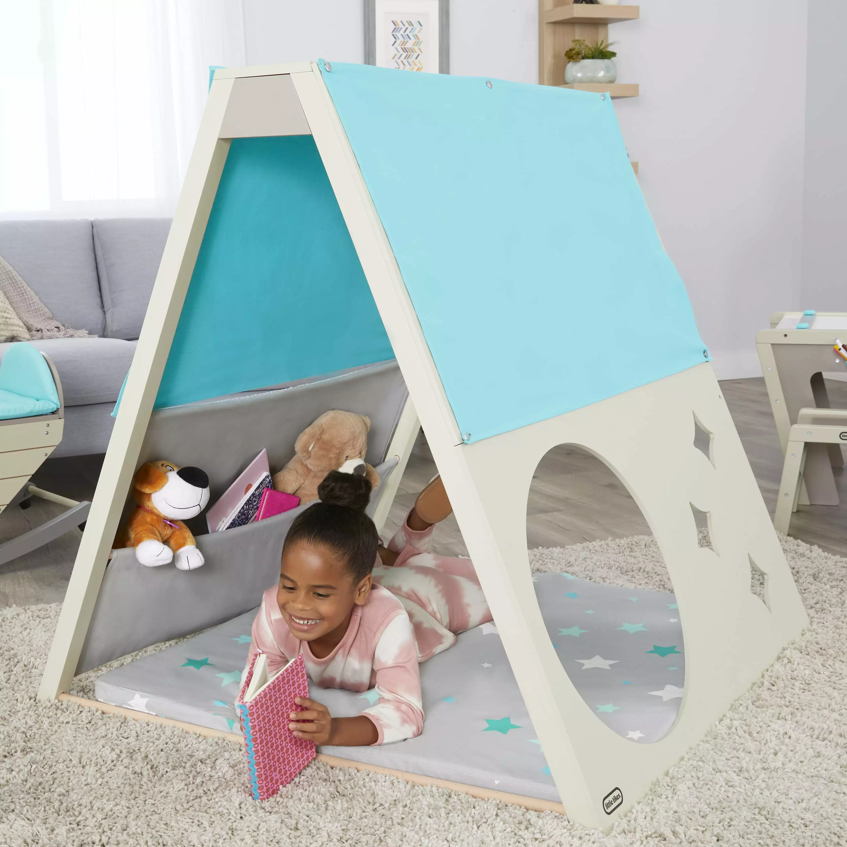Little Tikes Starry Night Wooden Reading Nook Kids Furniture Starlight Projector Book Storage Play Space Ages 3-8
