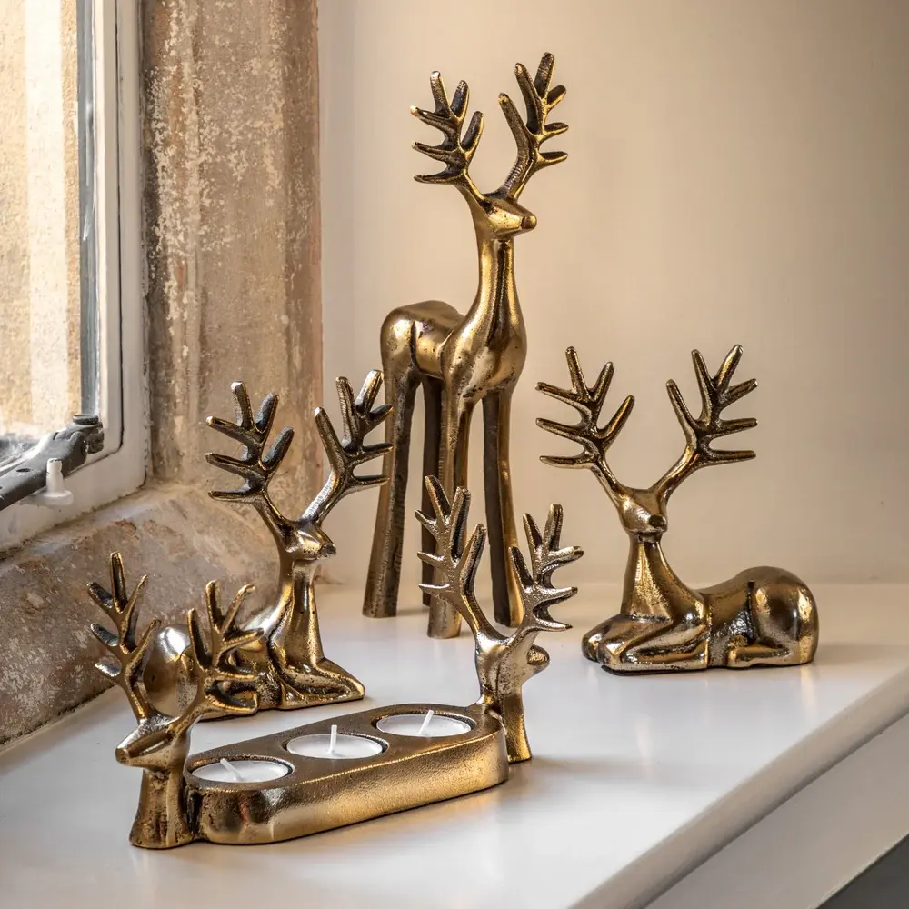 Set 2 Stag Decorations - Antique Gilded