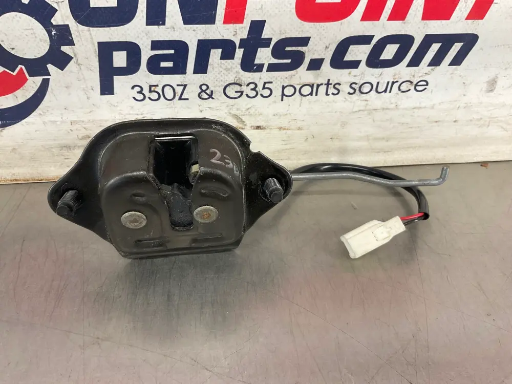 2003 Nissan 350Z Trunk Latch OEM 23BCPEC