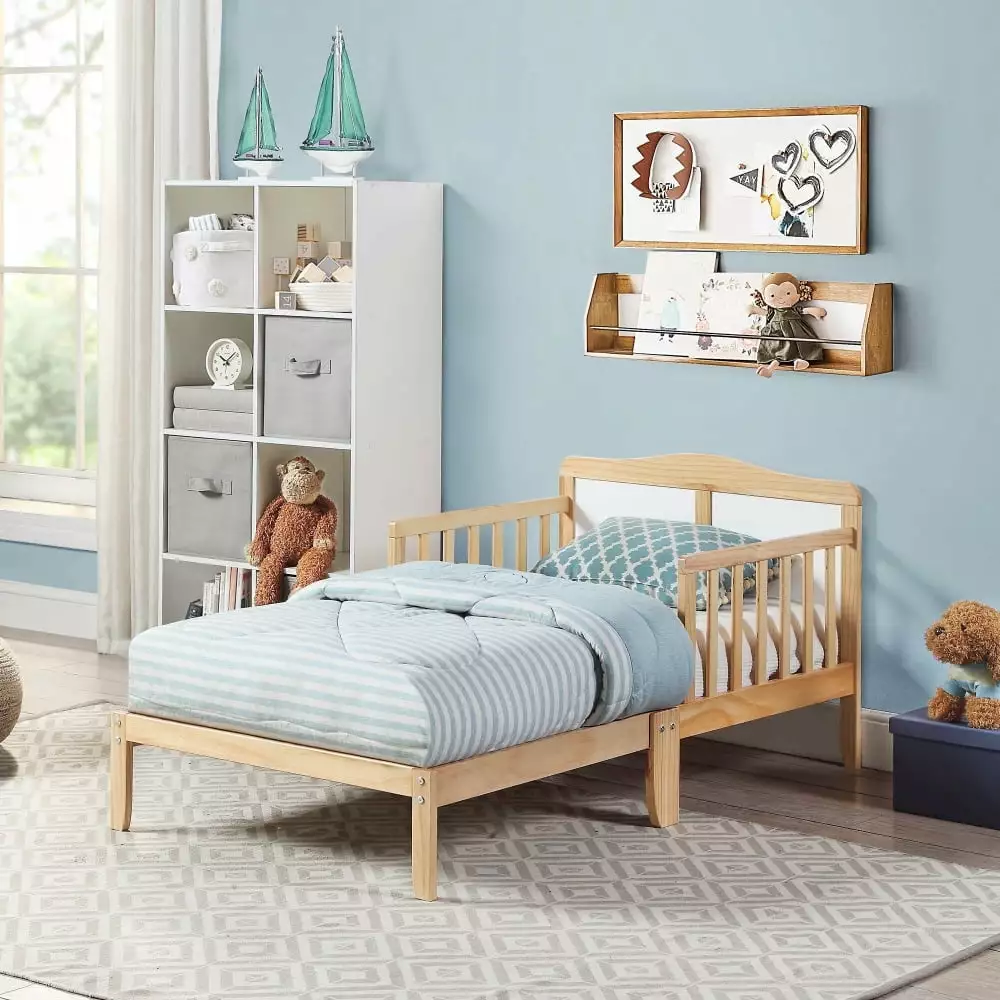 HQIT Toddler Bed Low to Floor Design Non-Toxic Finish Protectty Rails Pinewood 53x29x24.5 Inch Natural White