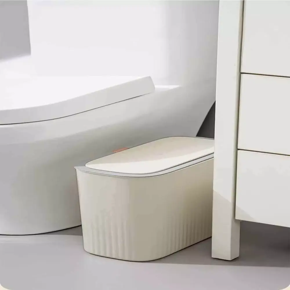 VOAVEKE Push-Type Kitchen and Bathroom Lid Trash Can Household Cleaning Supplies Free