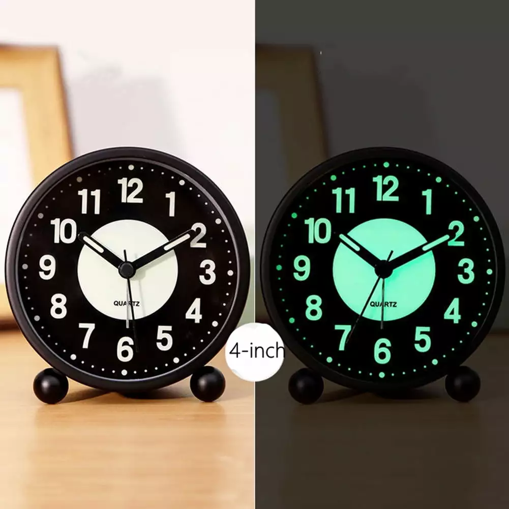 Metal Round 4-inch Luminous Alarm Clock Travel-friendly Anti-drop Silent Movement Night Light Clock Yesurprise
